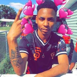 Meet your Posher, Larry